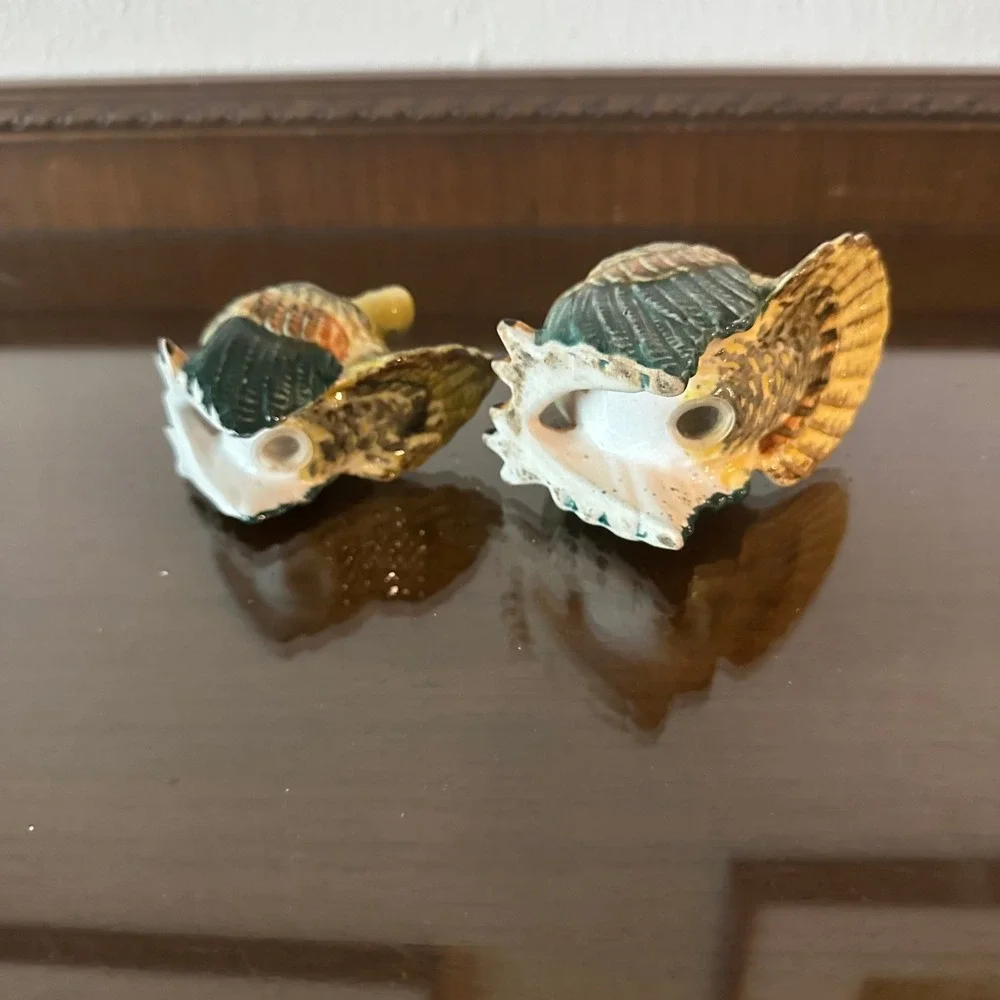 Unbranded charming pair