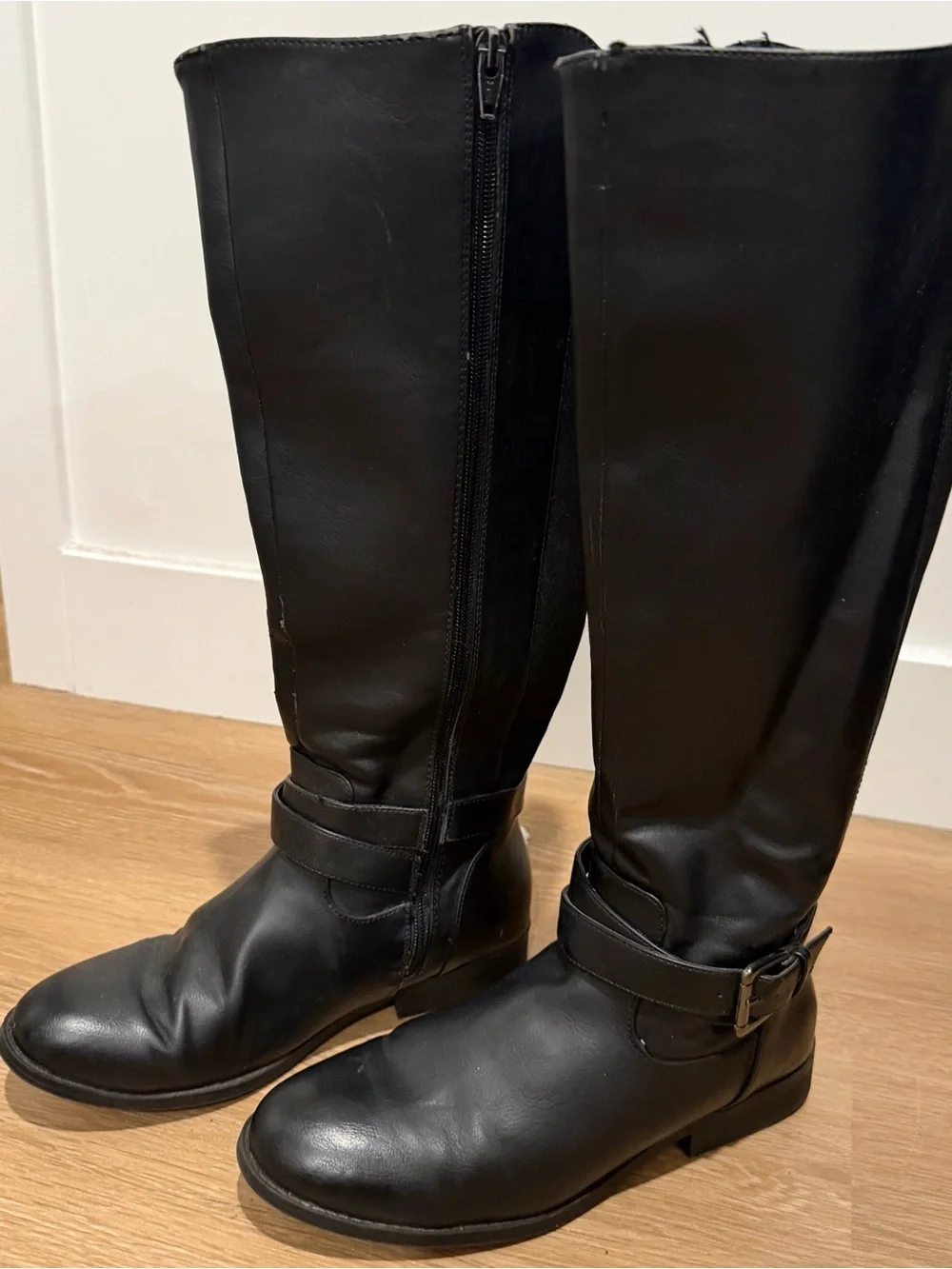 Target sleek black