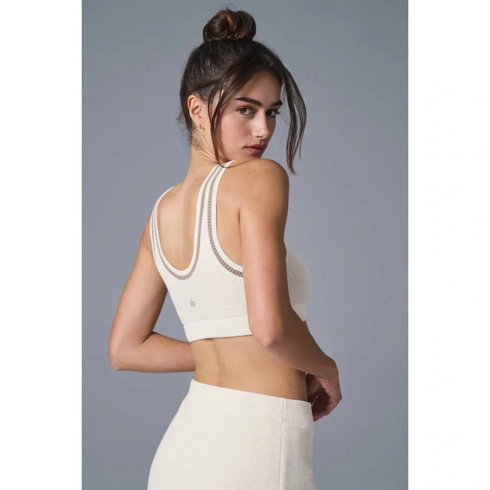 Alo Yoga Tennis Club Sweater Knit Bra Ivory/Gravel S