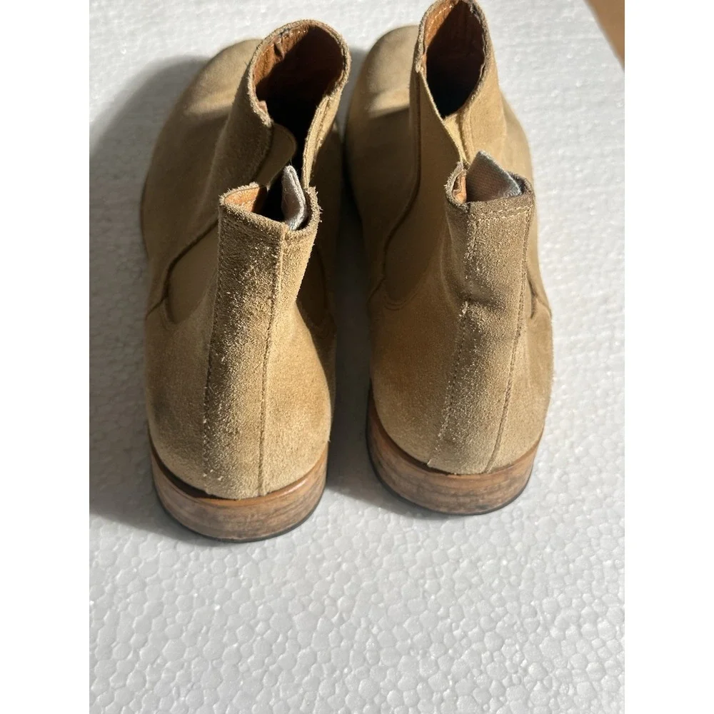 Shoe the Bear Copenhagen Chelsea Boots Men's Size 42 US 9 Tan Suede Lug Soles