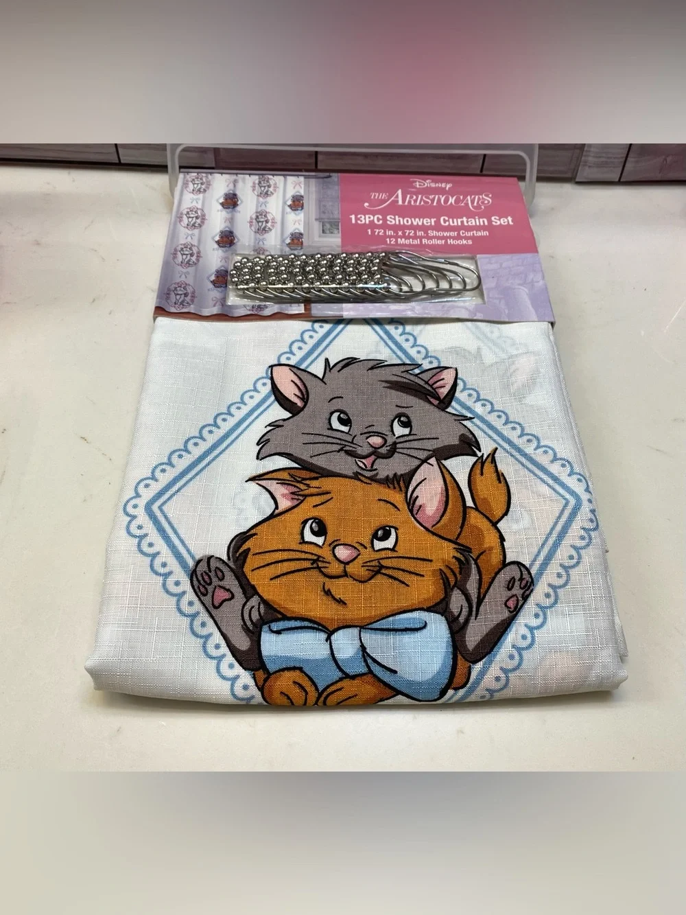 Disney ❤️The Aristocats❤️ 13-Piece Shower Curtain Set  72x72” NWT