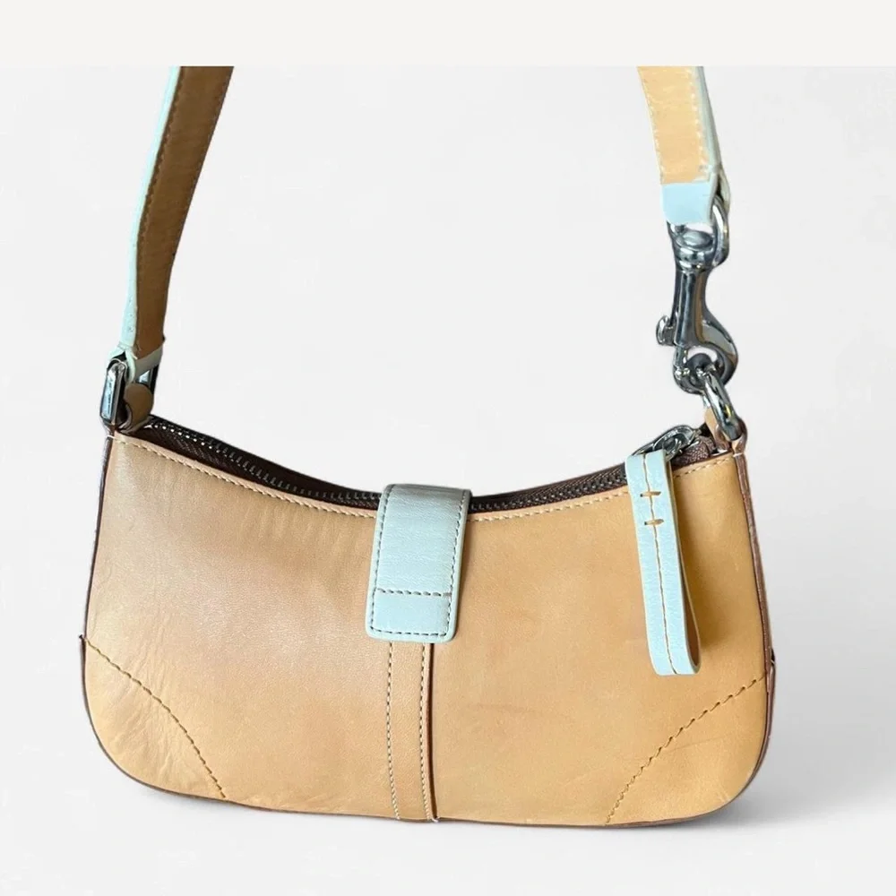 Coach vintage vachetta