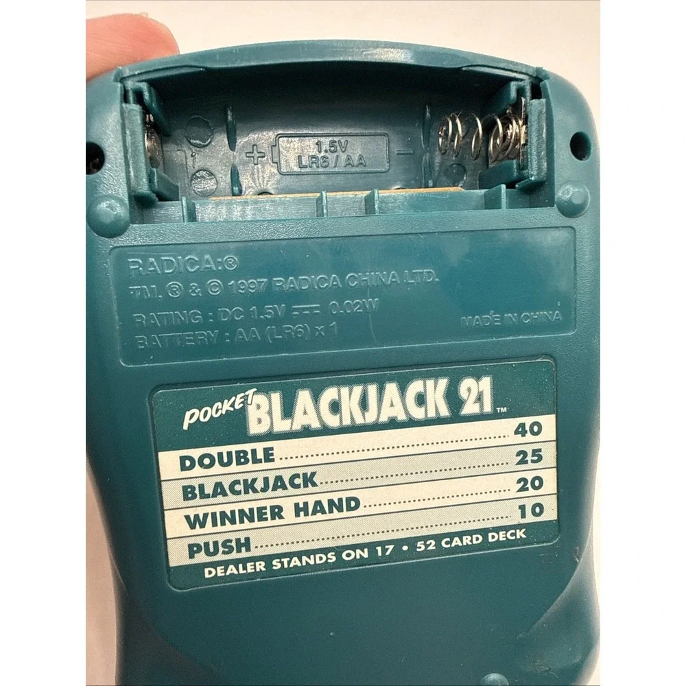 Vintage 1997 Radica Pocket BlackJack 21‎ Electronic Hand Held Tested & Works
