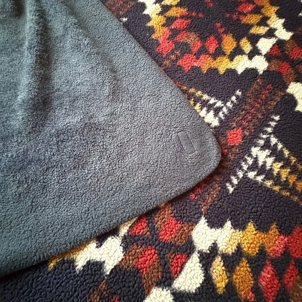 Pendleton Legend Lake Blanket Queen Navy Red Aztec Sherpa Fleece Reversible