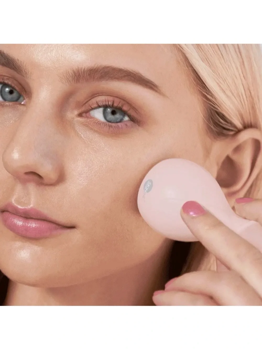 Skin Inc Cryo-Ice Sake Roller