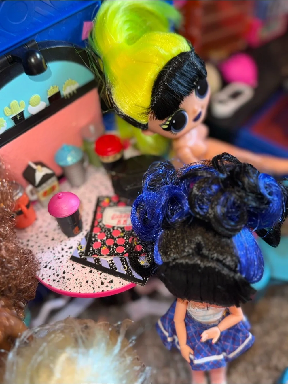 LOL Suprise! Camper dolls furniture accessories clothes & a lot more