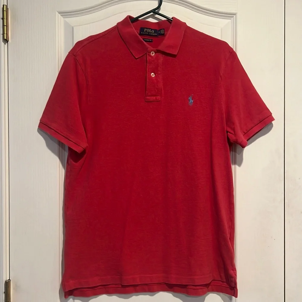 Polo by Ralph Lauren Classic Fit Size Medium in a pique textured fabric