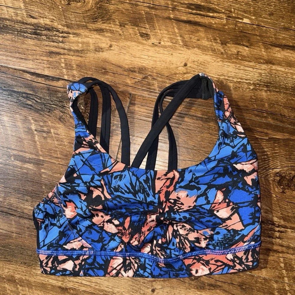 Lululemon Blue Coral Mixed Print Sports Bra Women's‎ Size 4 Athletic