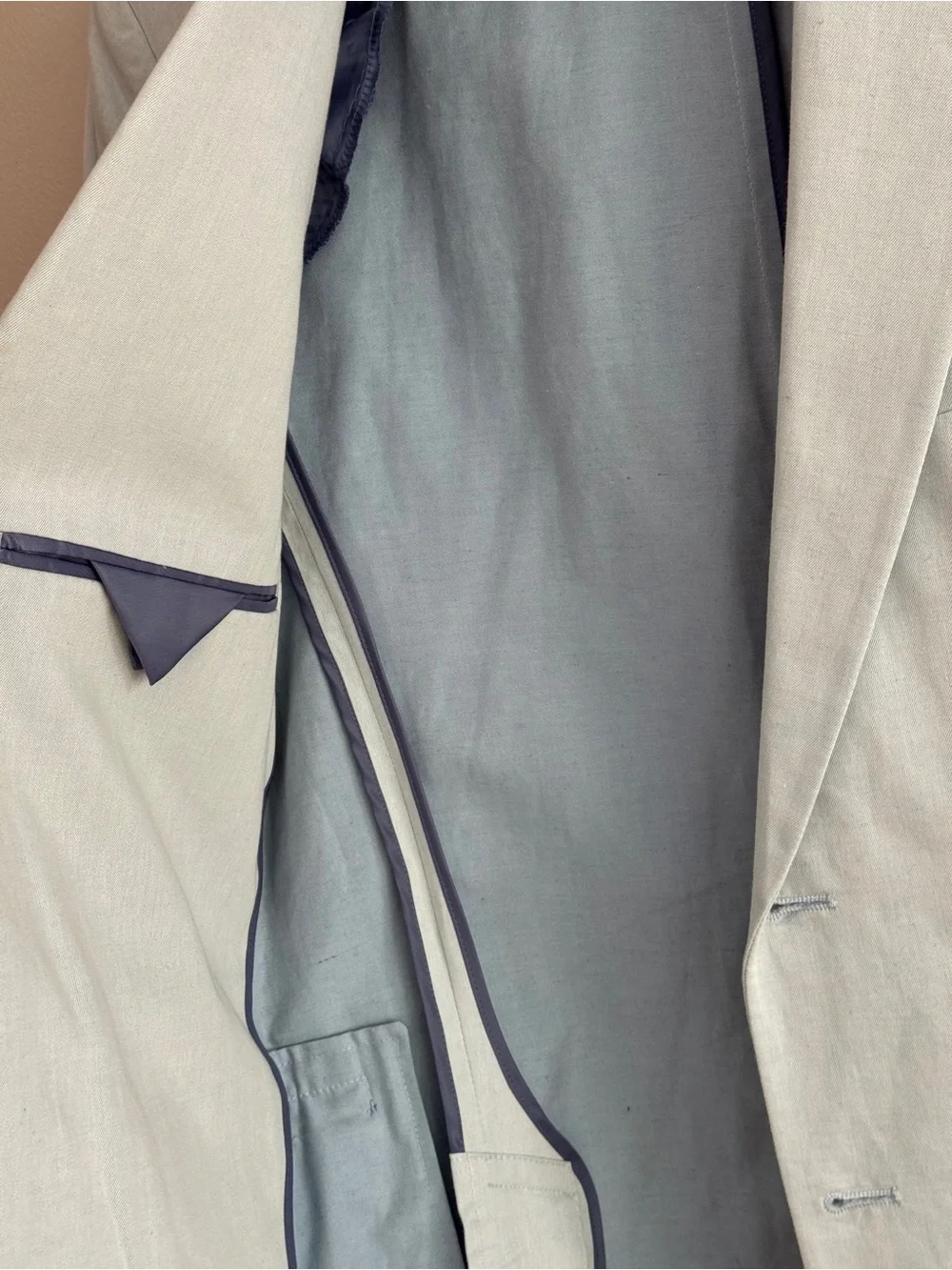 Banana Republic closure chest minimalist