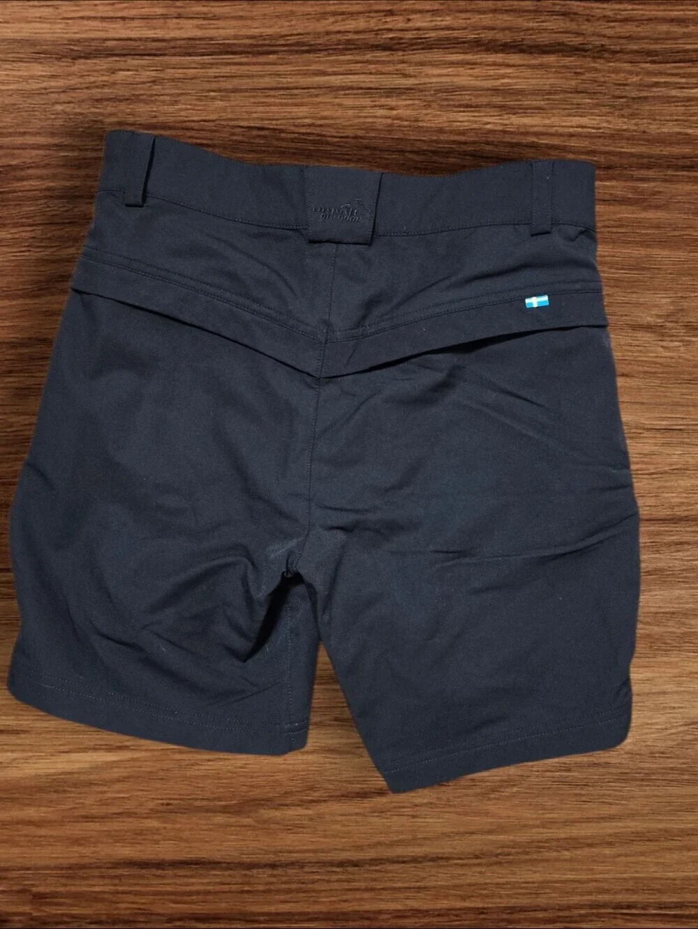 arrak comfortable black