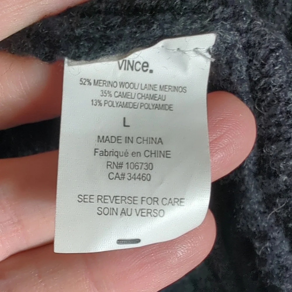 Vince armpit wear