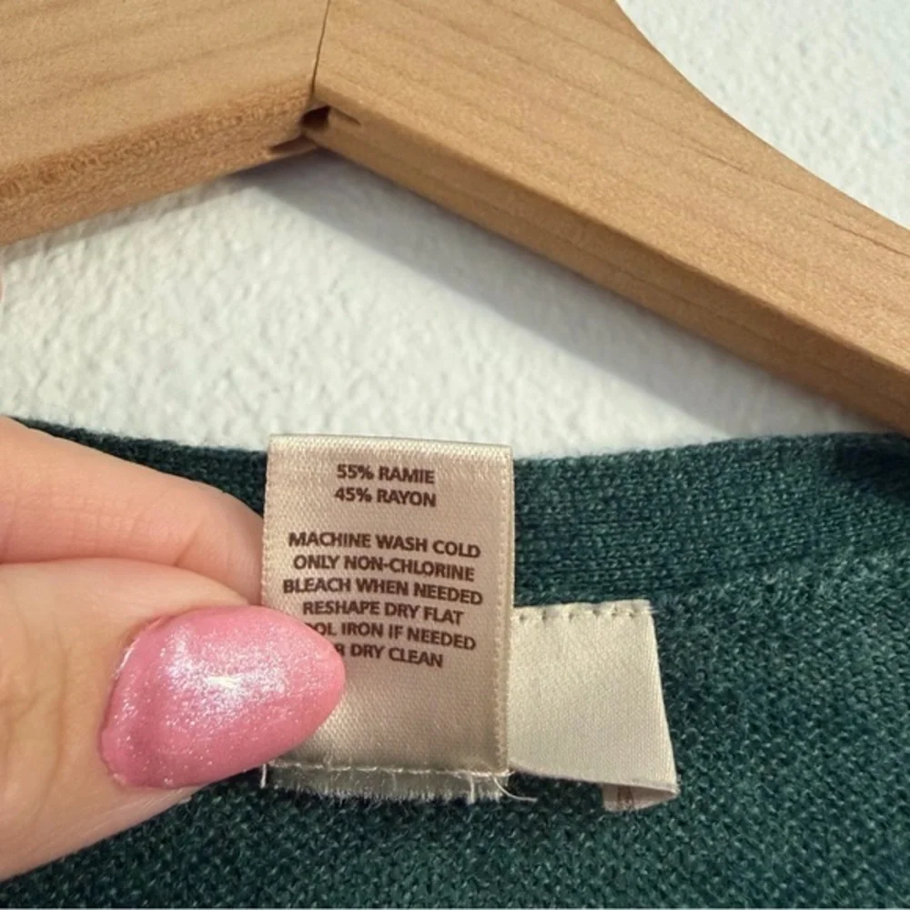 LOFT green photos sleeves