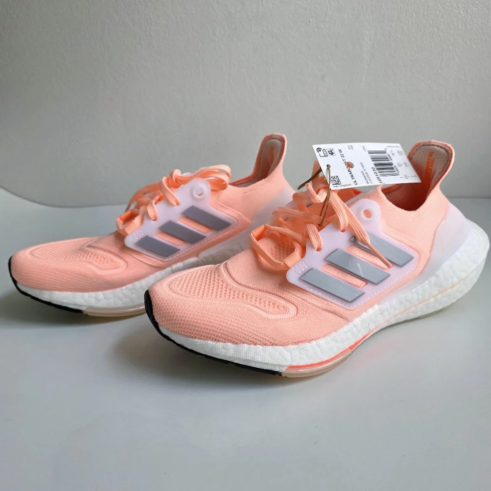 NEW Adidas Ultraboost 22 Clear Orange 7