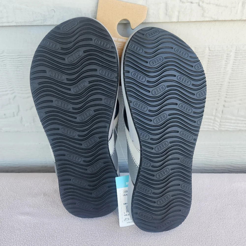 Reef Cushion Spring 2.0 Flip Flop Sandals Men SZ 8 Grey Comfort Slip-On