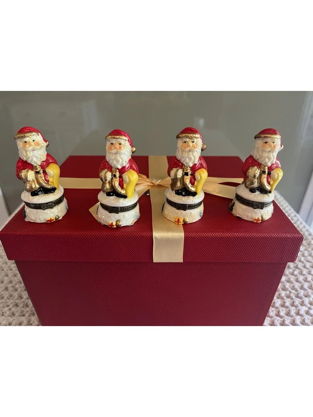 Vintage Hand Painted Santa Ornament Trinket Boxes Set Of 4, 178