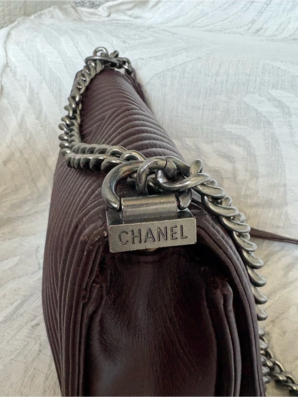 CHANEL Boy Chevron Quilted Shoulder Bag in Deep Wine