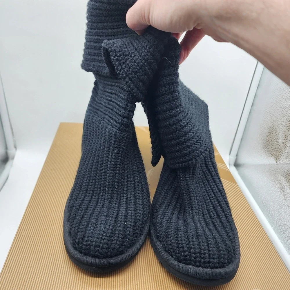 UGG Australia Classic Cardy Boots Women 6 Black Wool Blend Knit Tall Button