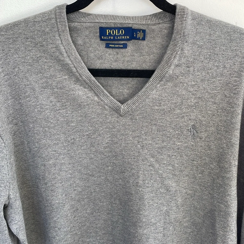 Men’s Polo Ralph Lauren gray V-neck preppy 90’s Pima cotton long sleeve sweater