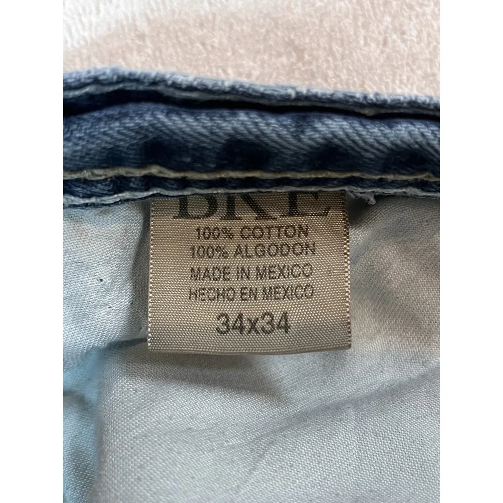 BKE Buckle Tyler Jeans Men's 34x33 Blue Denim Pants Distressed Whiskers