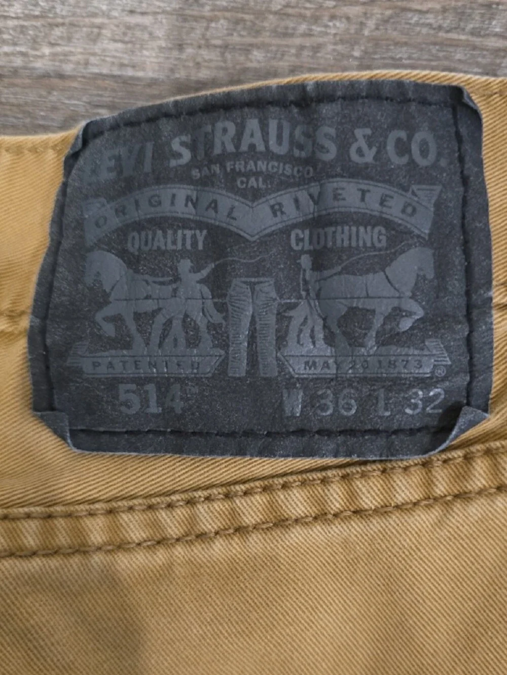 Levis levi 36x32