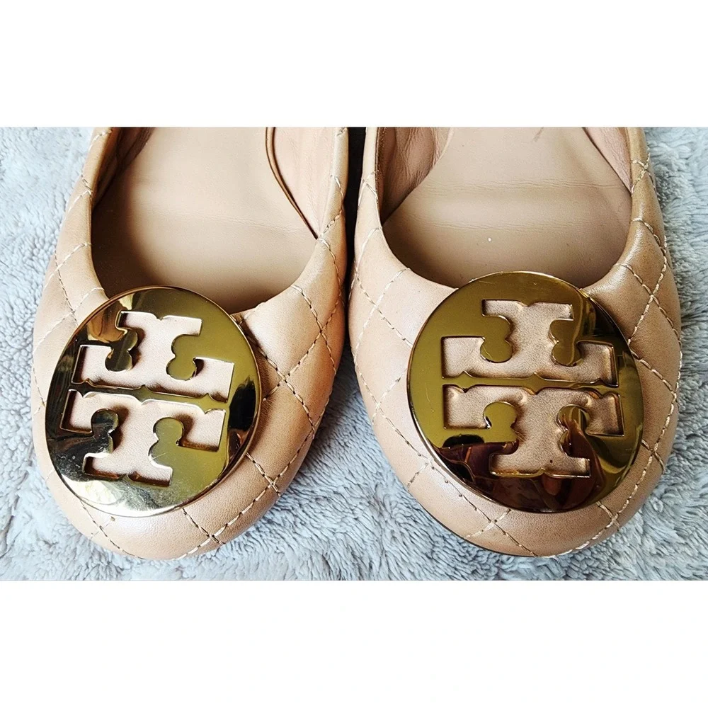 Tory Burch Quilted Leather Ballet Flat Shoes Gold Metal Logo Womens 9