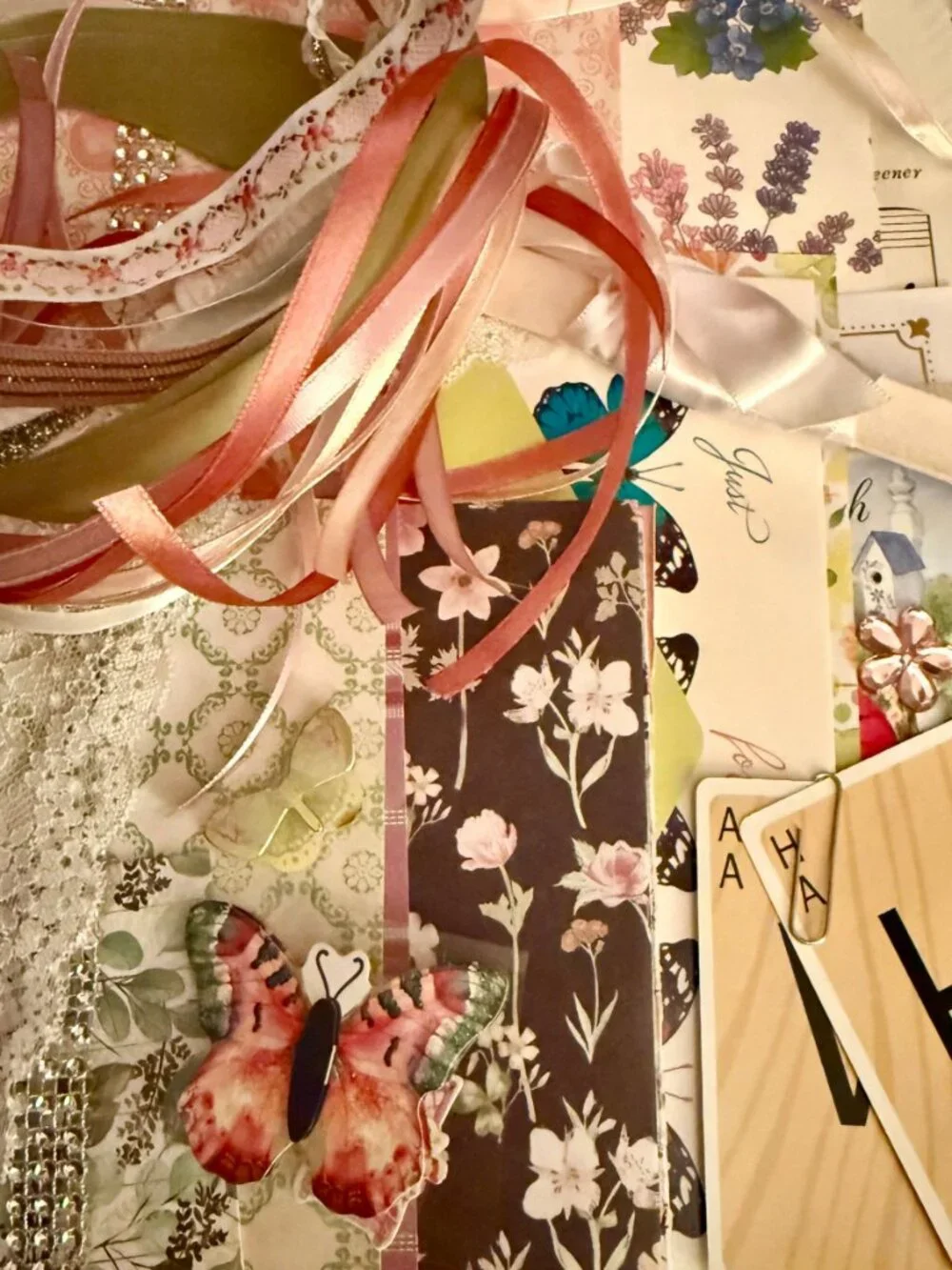 Unbranded journaling pack cutouts