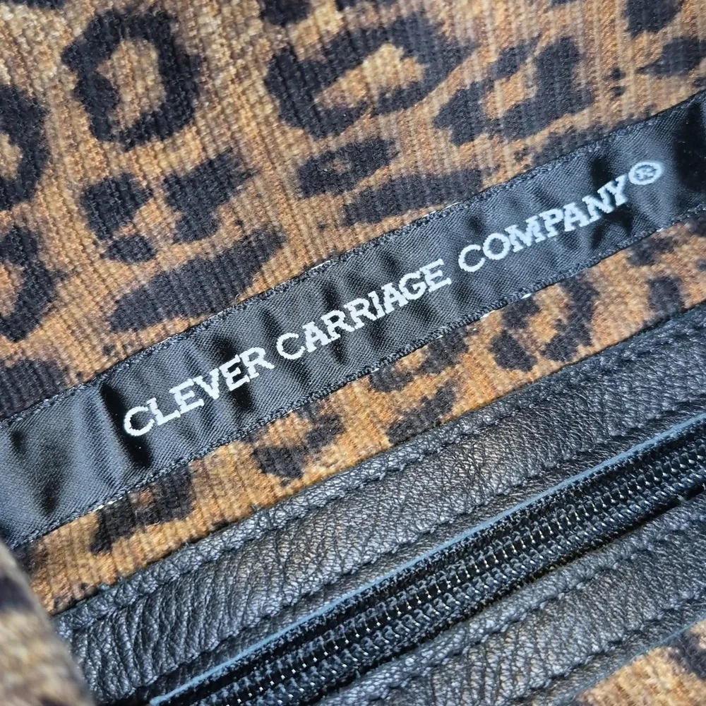Clever Carriage Company nwot clever