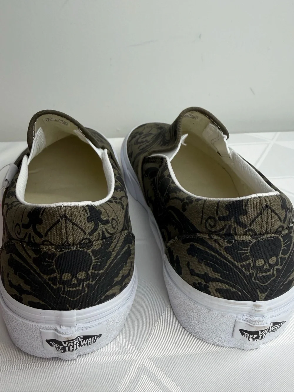 Vans unisex skull