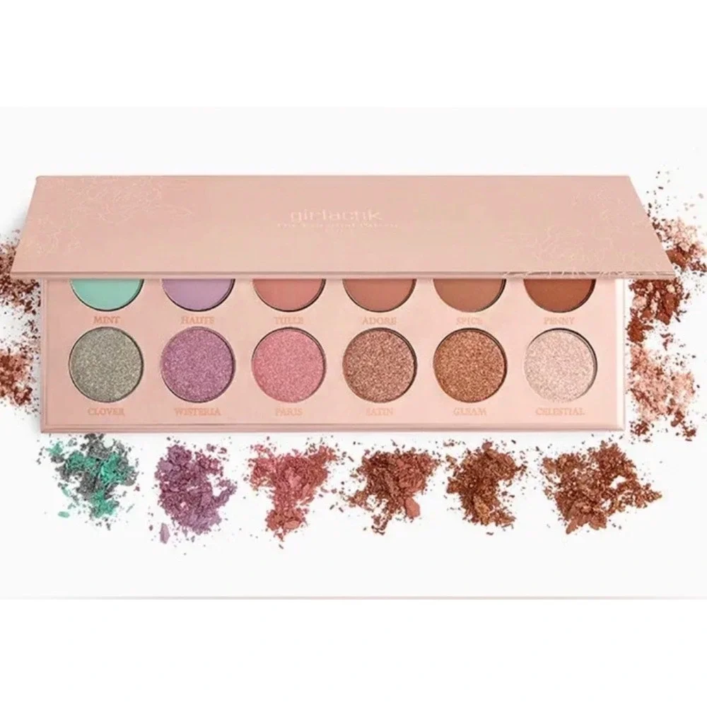 Girlactik essential palette