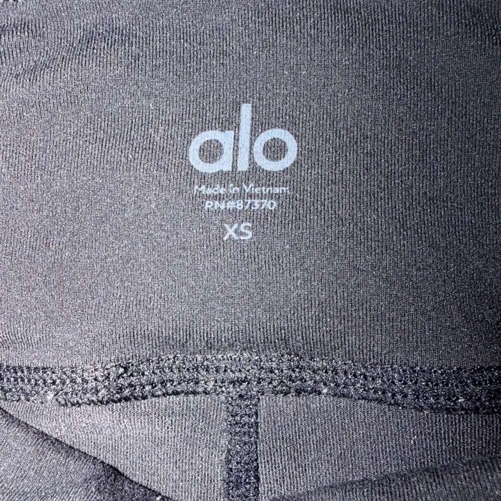 ALO Yoga these alo