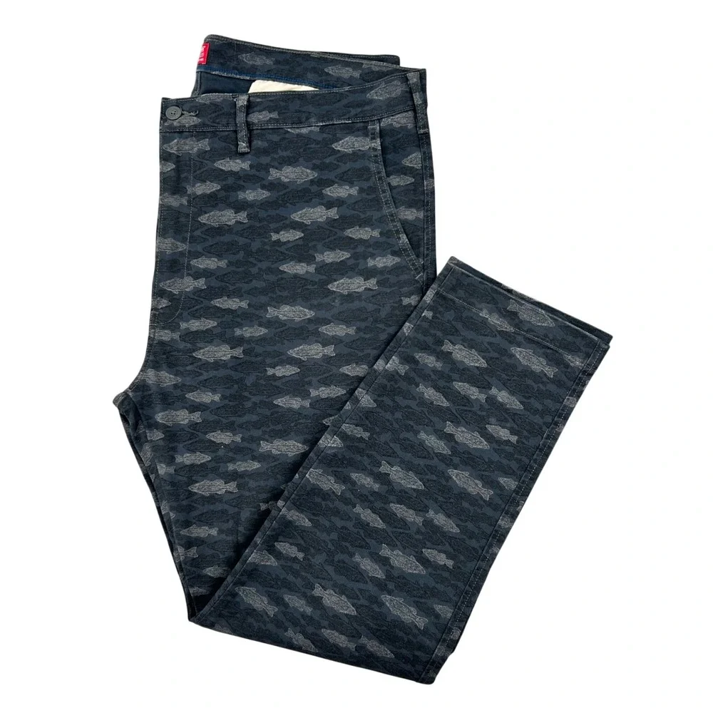 Levis XX Chino Standard Taper Pants Mens Navy Blue Fish Print 30 Inseam‎