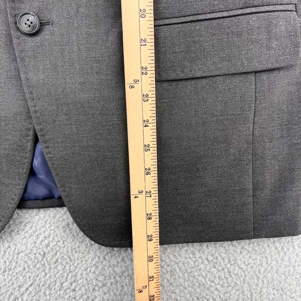 J.M. Haggar Signature Mens 40 Short Tailored Fit Suit Jacket Blazer Gray HZ70413