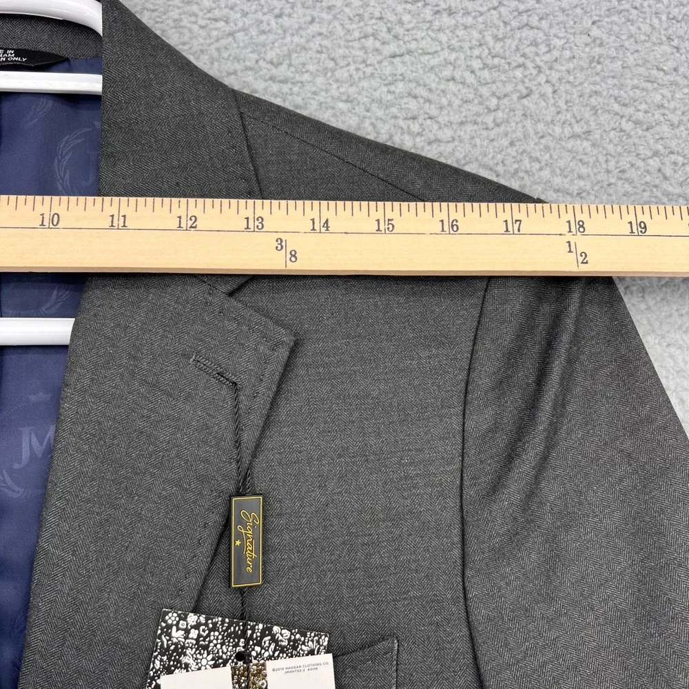 J.M. Haggar Signature Mens 40 Short Tailored Fit Suit Jacket Blazer Gray HZ70413