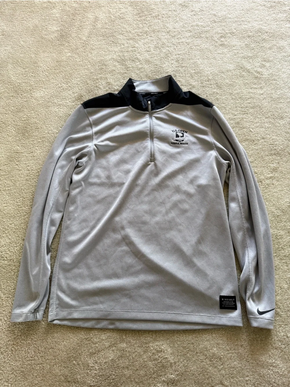 Nike Golf Men’s Gray Athletic Quarter Zip with Black Trim