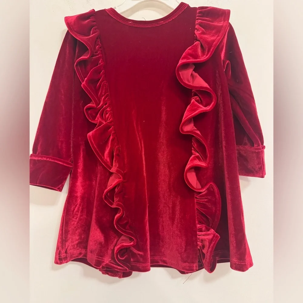 Isobella & Chloe elegant velvet