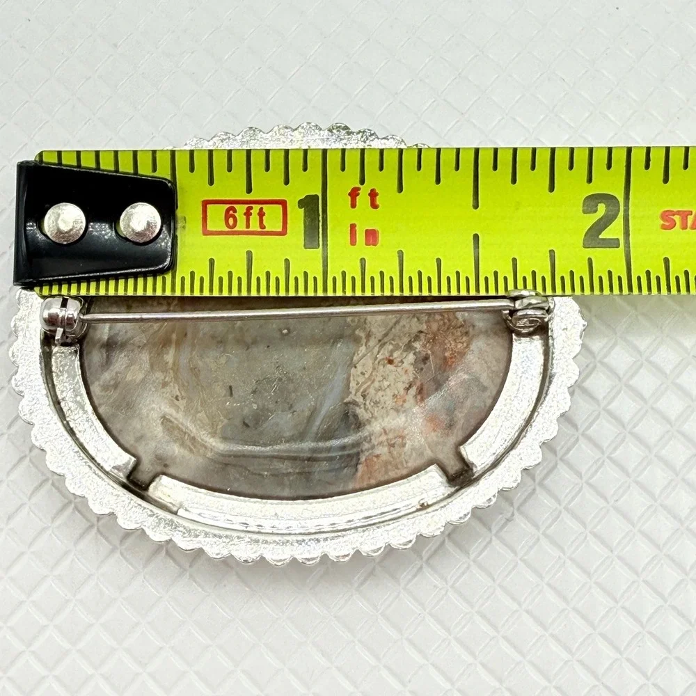 Vintage Agate Brown Stone Oval Brooch w/ Silver Tone Border