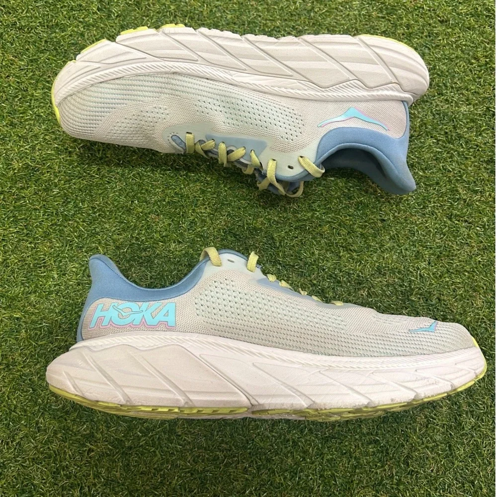 Hoka Arahi 7 Wide Ice Water Citrus Running Shoes Womens 9D 1147890 ISK