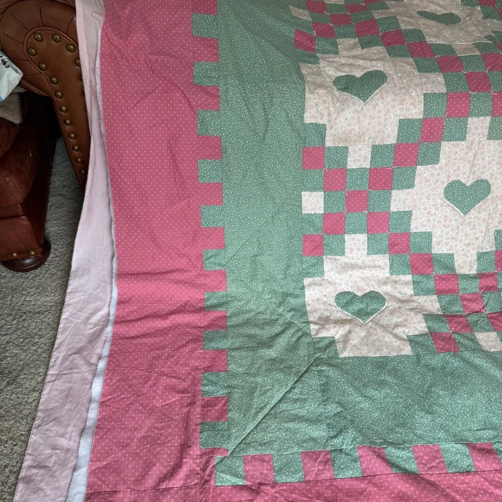 Handmade Heart Patchwork Quilt‎ Sage Green Pink Floral 96x76.5 Unfinished
