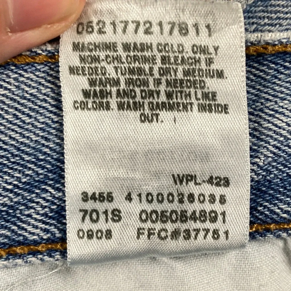 Vintage Levis 505 Jeans Men 38x30 Blue Denim Regular Fit Straight Leg Cotton Y2k