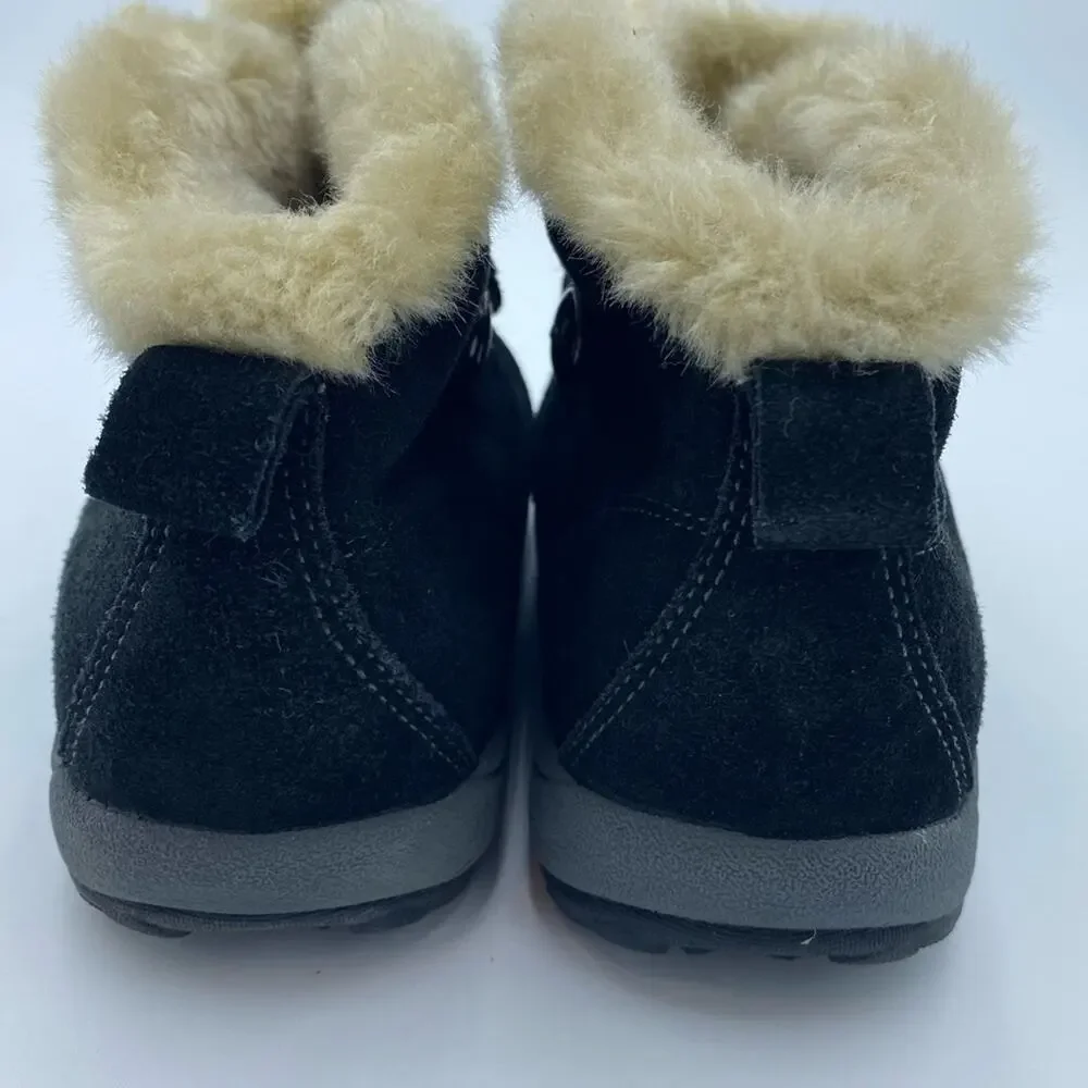 Easy Spirit booties button