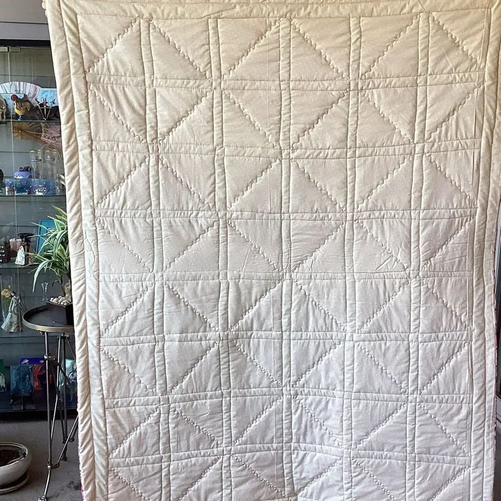 Elegant Pink and Green Patchwork Quilt