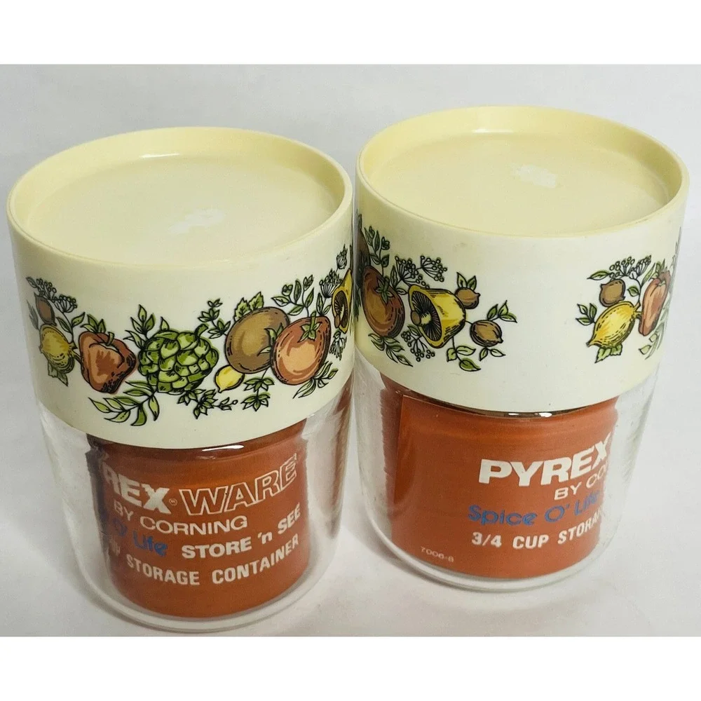 2 Pyrex Store 'n' See Spice O' Life Container's with Labels 3/4 Cup Storage NOS‎