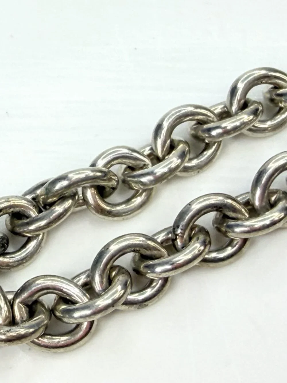 Vintage Tiffany & Co. NY Return to Tiffany Oval Tag Sterling Bracelet 9.5 JR1941