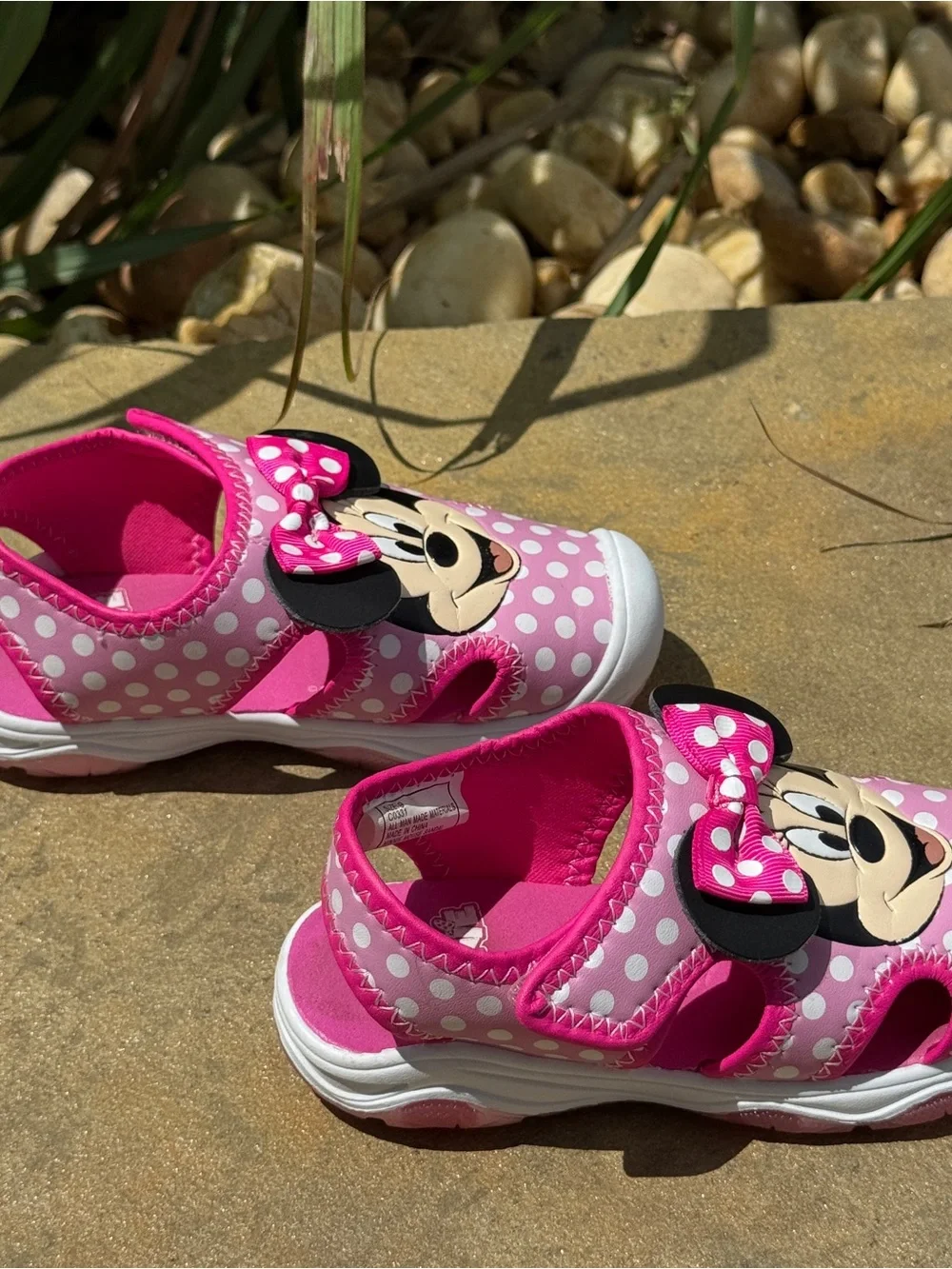 Disney Pink Minnie Mouse Polka Dot Light Up Sandals