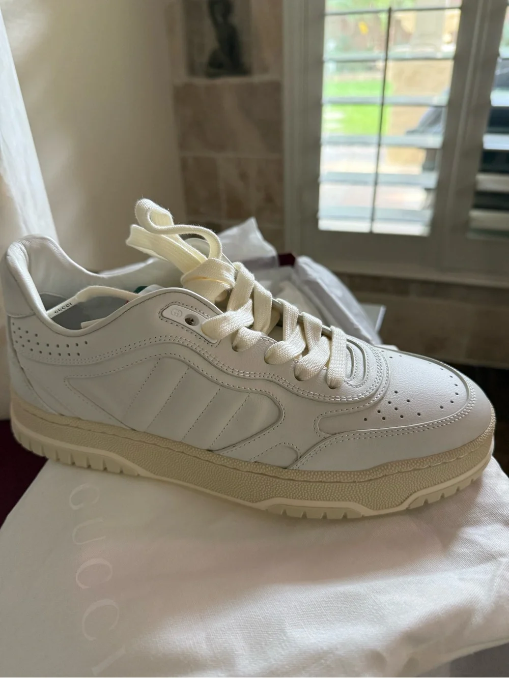 Gucci men leather