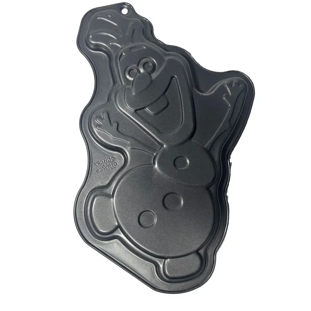 Wilton Industries Inc. giant cookie