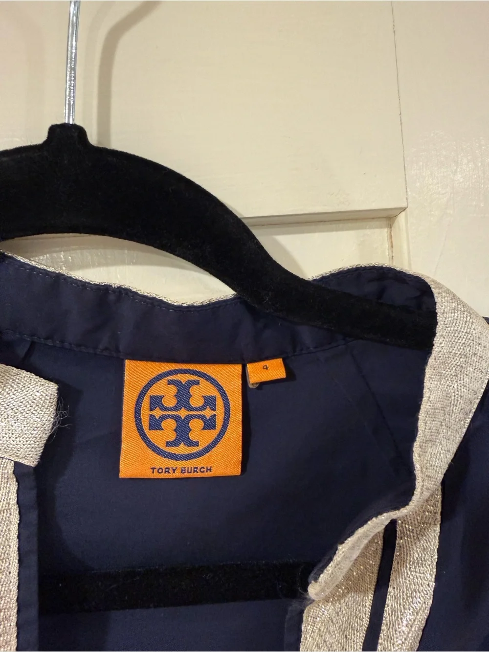 Tory Burch trim silver style
