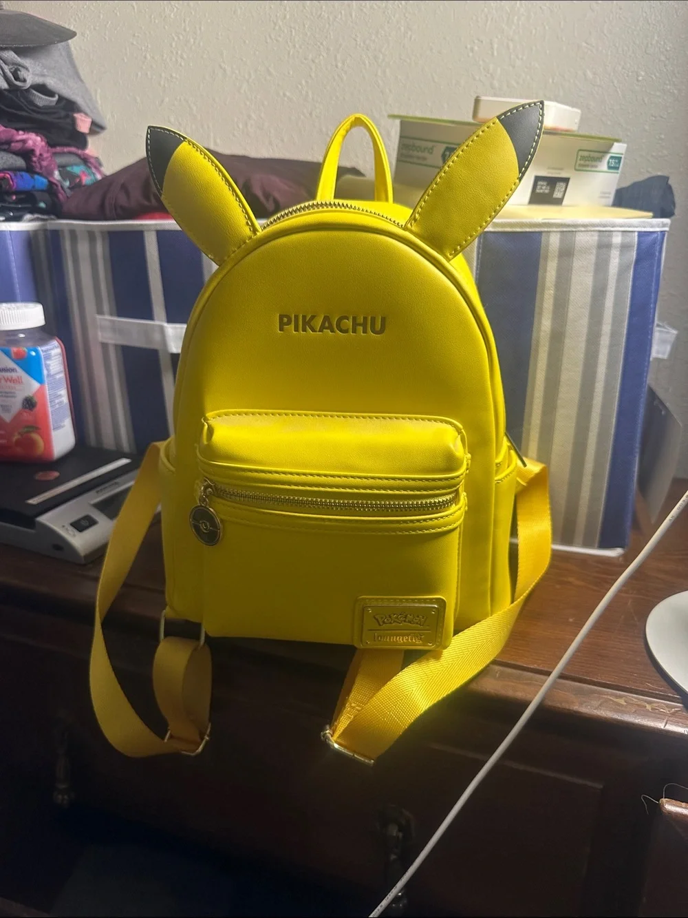 Loungefly straps ear