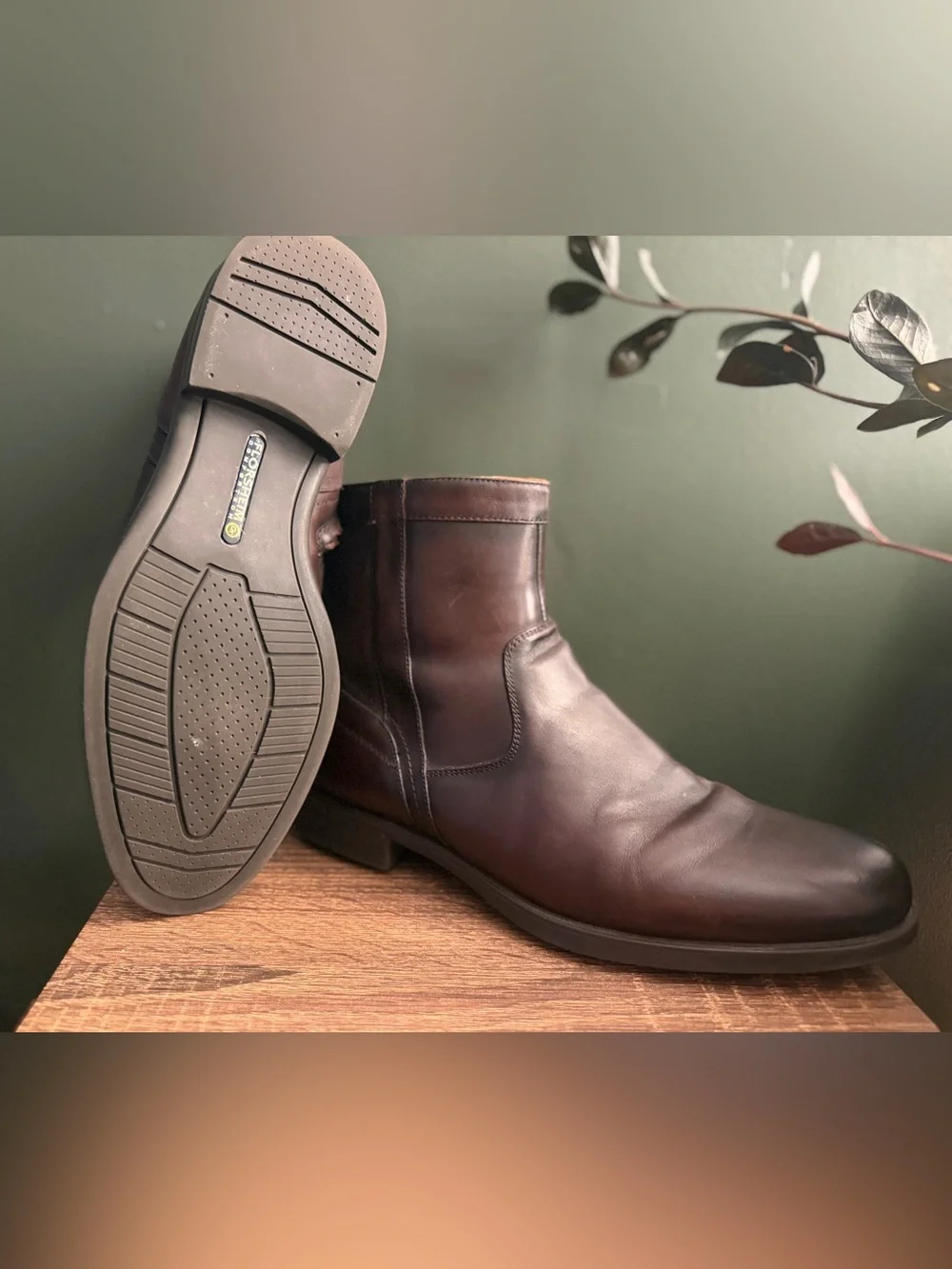 Authentic Midtown Florsheim Boot