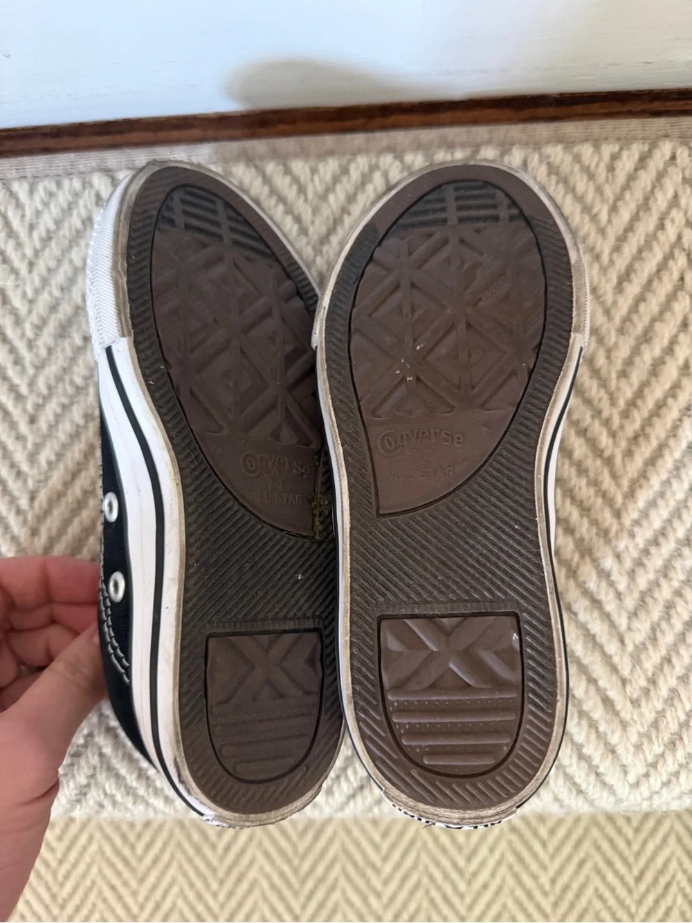 Converse classic low